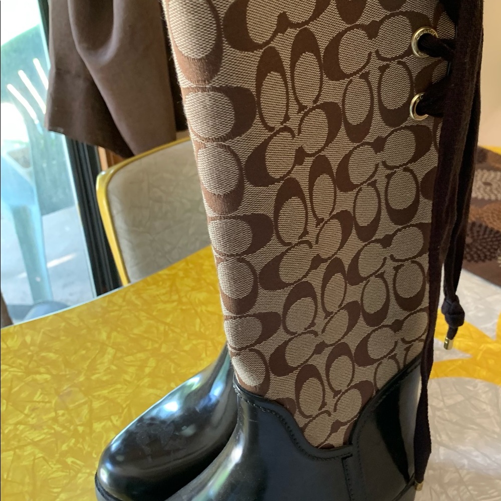 Coach Logo boots - Picture 2 of 9